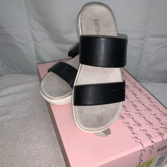 Kensie Jipsy Black Sandals Womens 6 NWT Slip On - Picture 1 of 7